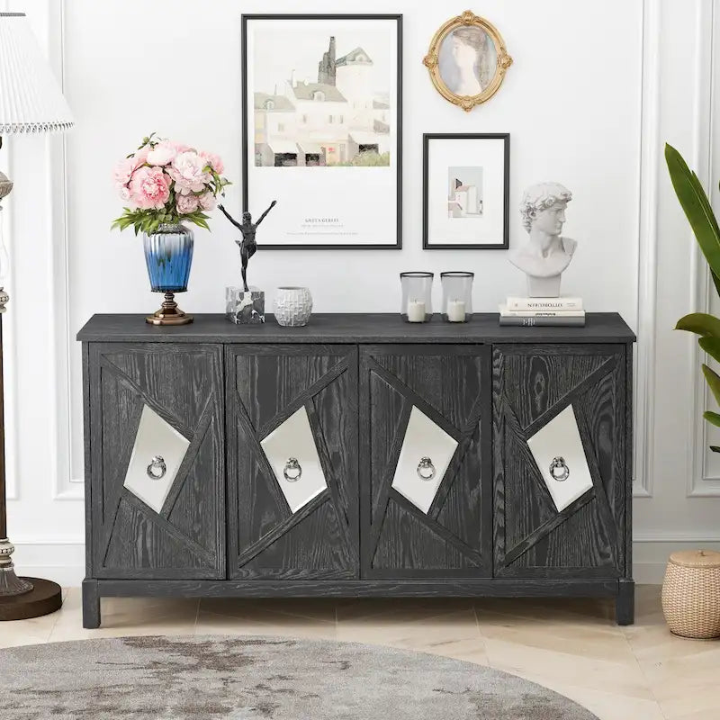 Mobile a 4 ante moderno con ante decorative a specchio