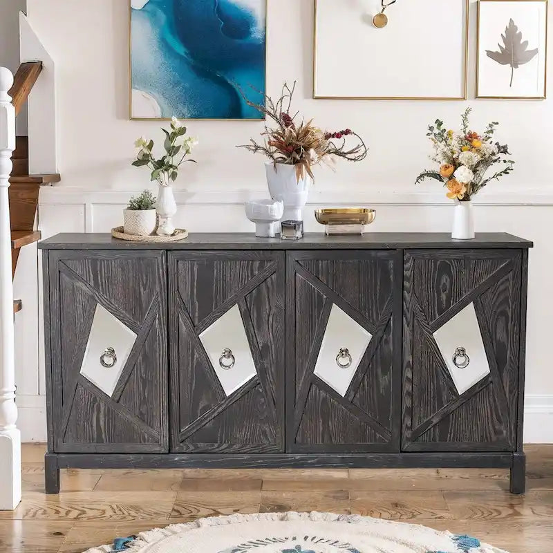 Mobile a 4 ante moderno con ante decorative a specchio
