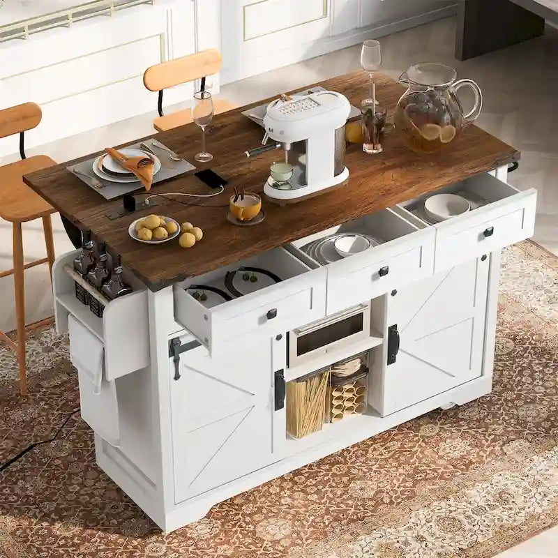 53.7 Isola da cucina in stile rustico con presa di corrente